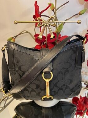 Coach Hamptons Black Signature C Monogram Canvas Hobo Shoulder Bag 11058